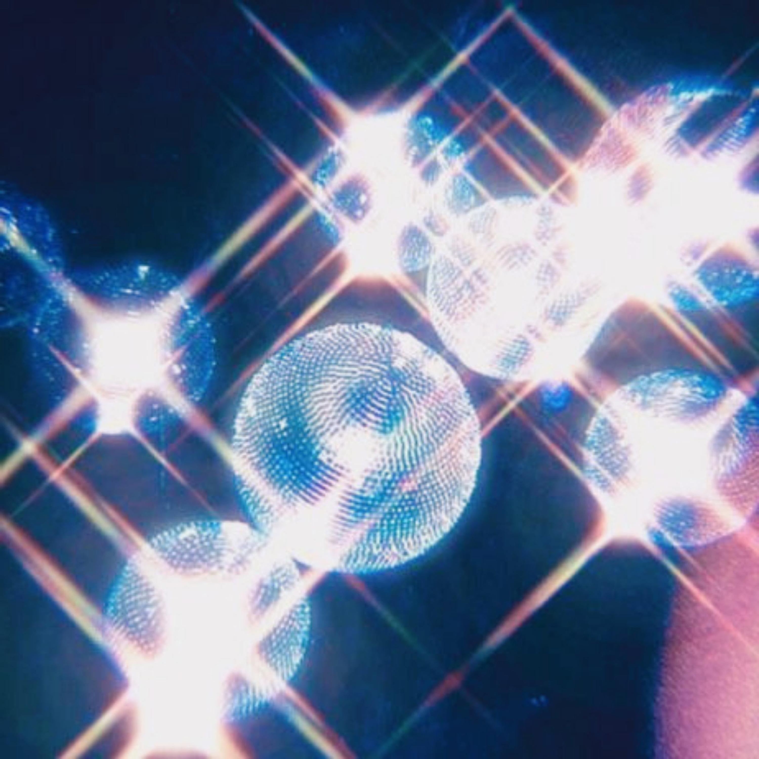 Mirrorball封面