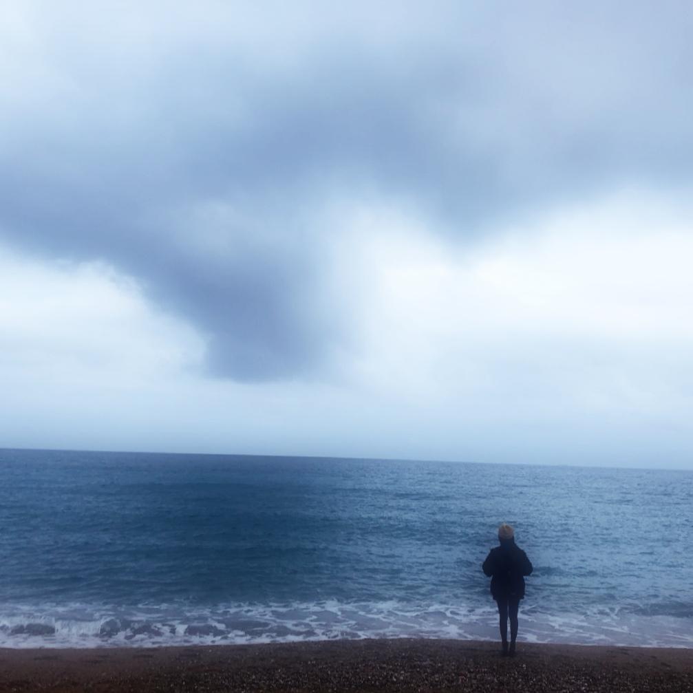 现代都市的孟姜女