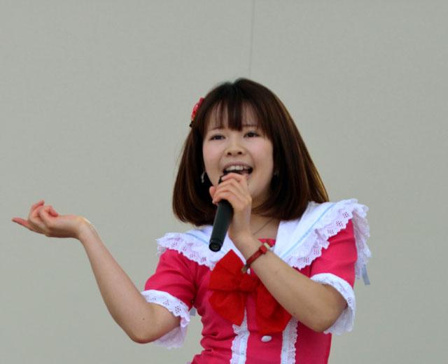 山田麻里子