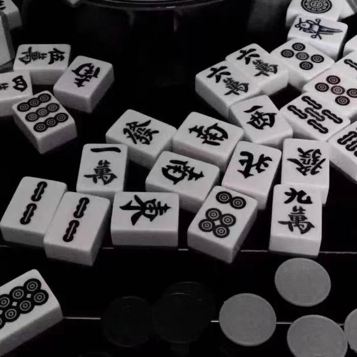 我们也就分道扬镳了