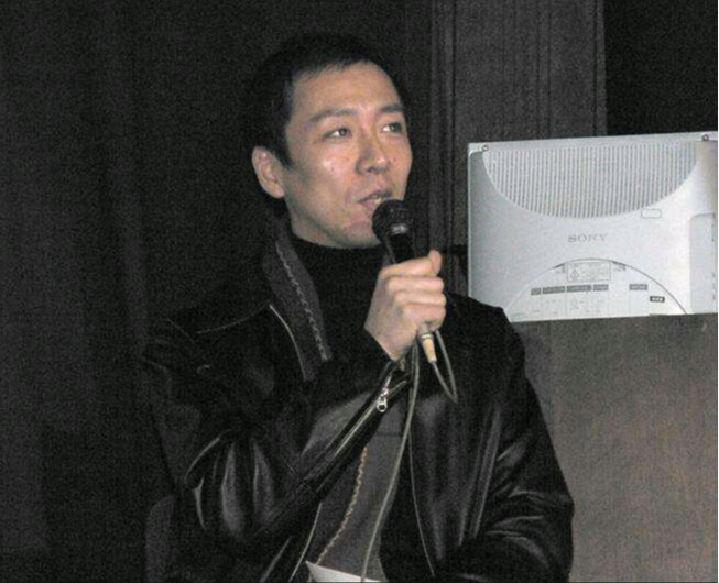 安井邦彦