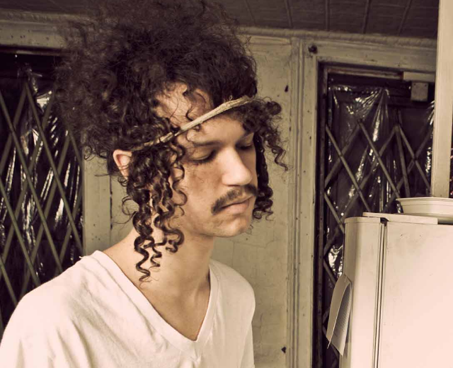 Darwin Deez