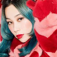 MADEMOISELLE YULIA