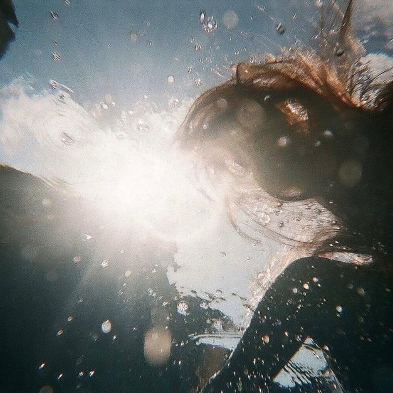 溺水(prod.2OM&Skyvibe)