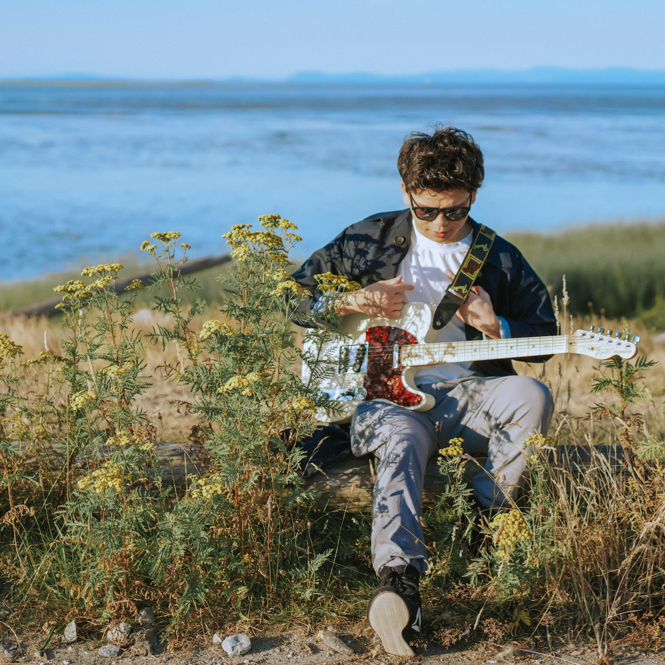 传情电话亭_刘凯尔_劉凱爾 | 在线播放_传情电话亭歌词_传情电话亭下载 | 网易云音乐