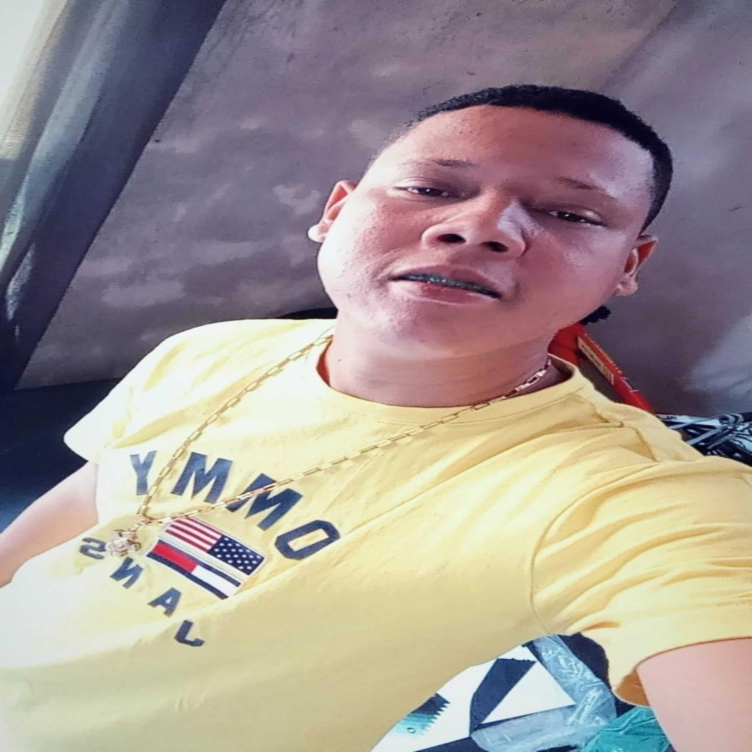 E CARENCIA (Acoustic)