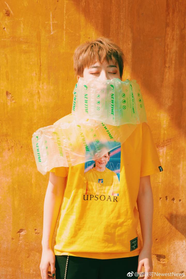 曾轶可 | 短发女孩依然性感和可爱