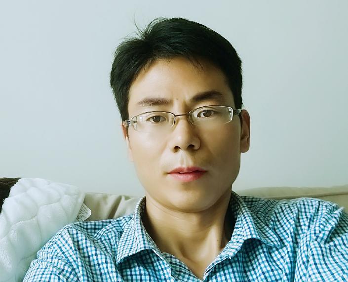 李强
