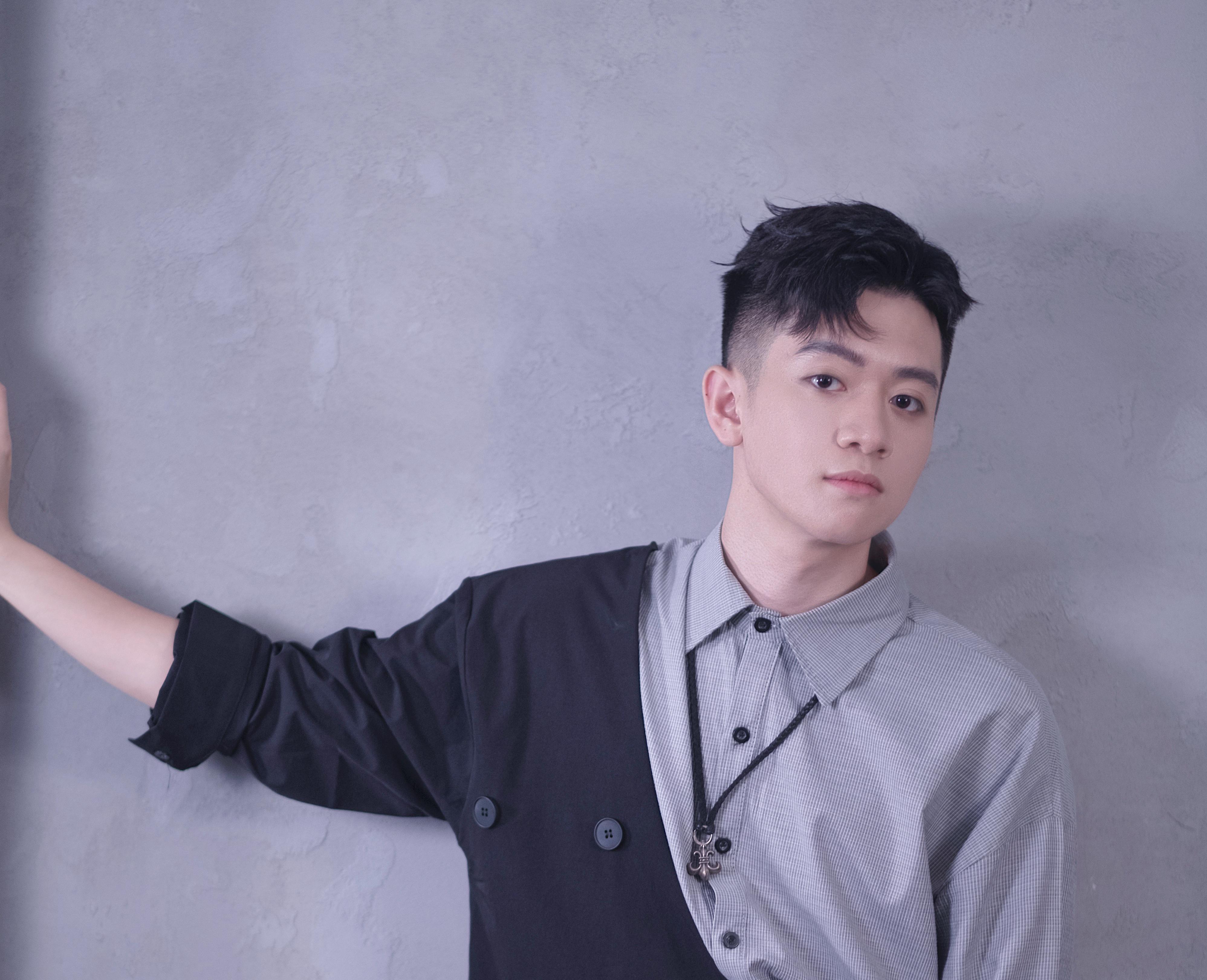 郑洛宇