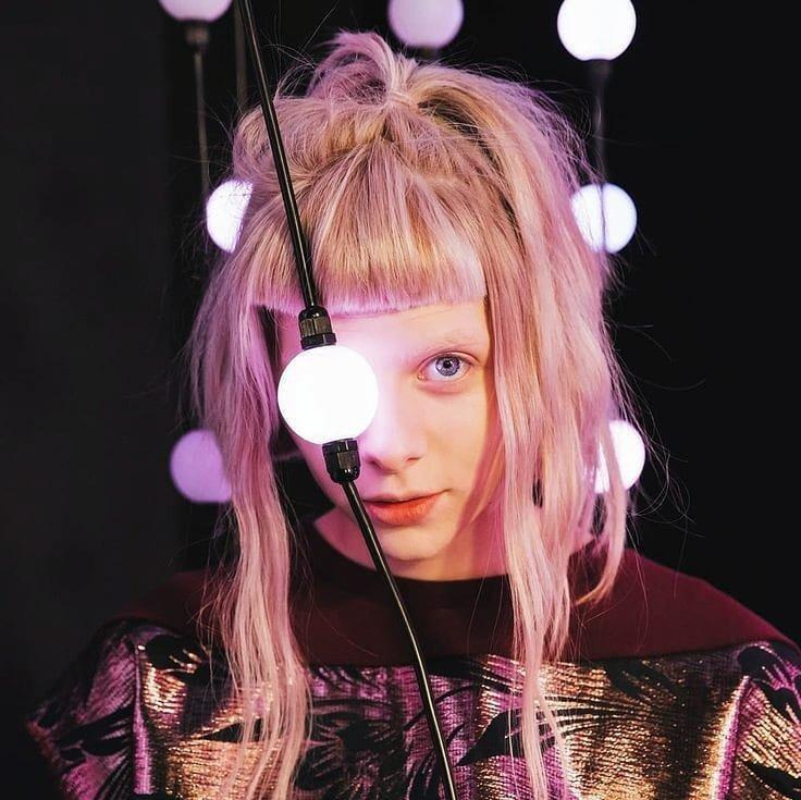 【伴奏】Apple Tree Aurora Aksnes 电台节目 网易云音乐