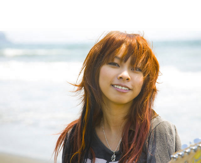 扇愛奈