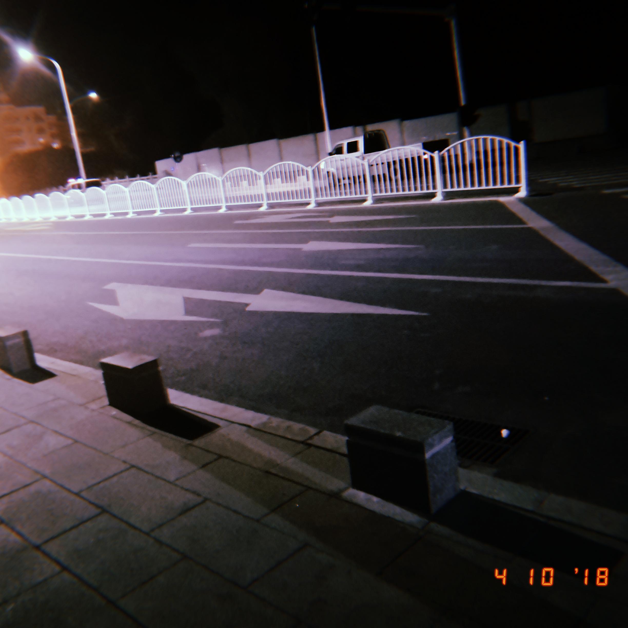 just sorry封面