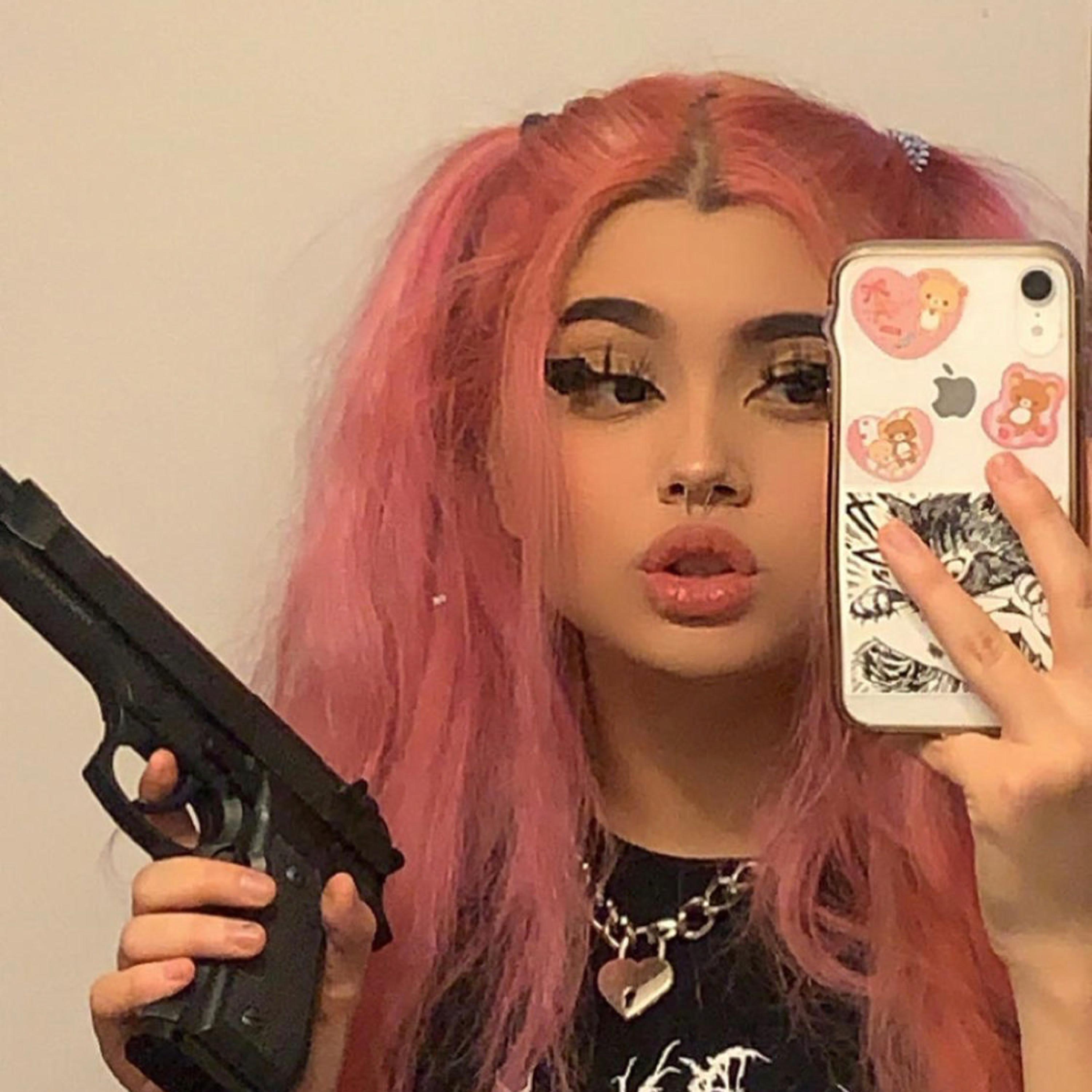 Break a Bitch Down (feat. $atori Zoom & Ca$hflow)