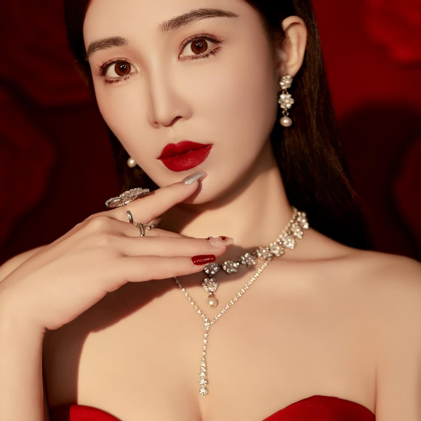 白骨红颜_刘心宇_白骨红颜 | 在线播放_白骨红颜歌词_白骨红颜下载 | 网易云音乐
