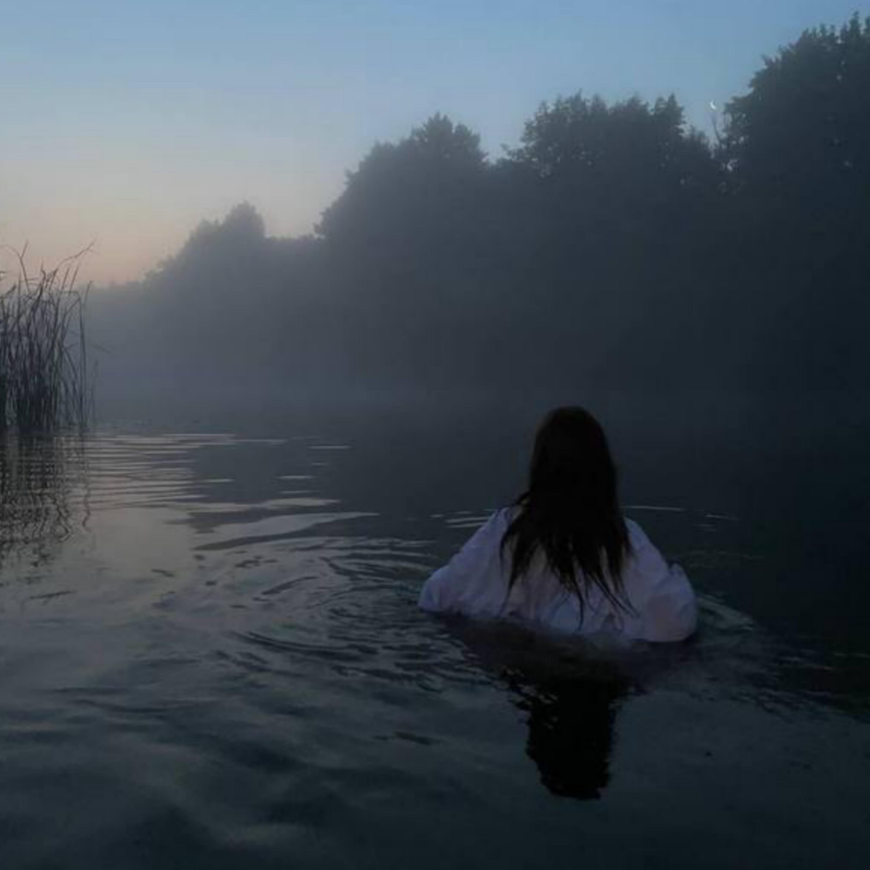 неизвестность.