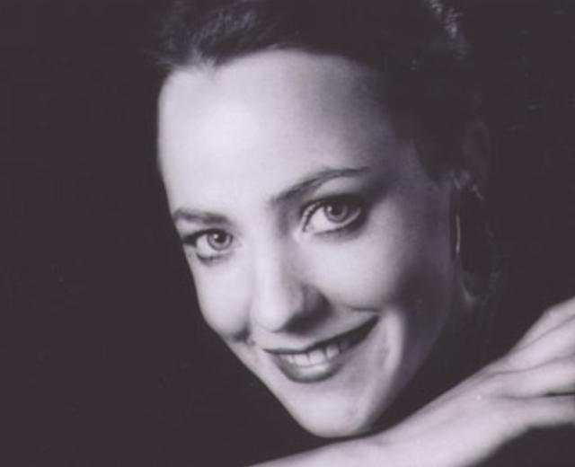 Lydia Teuscher