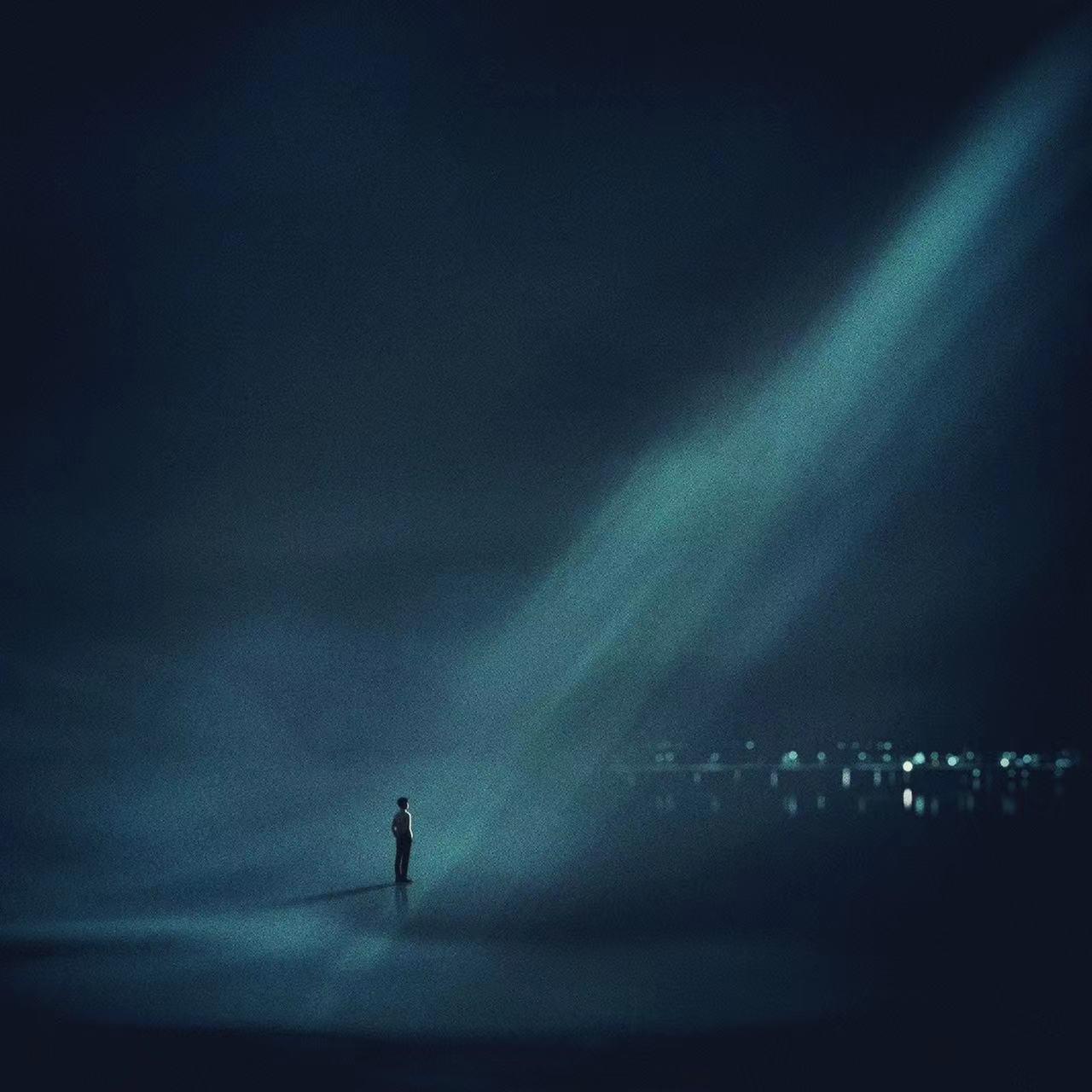 我死去后请把我的遗憾洒向大海