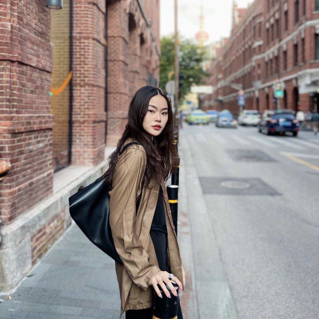 On My Way（翻自 萨吉）封面
