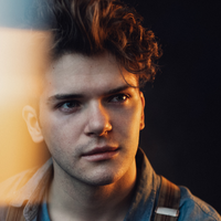 Colton Ryan资料,Colton Ryan最新歌曲,Colton RyanMV视频,Colton Ryan音乐专辑,Colton Ryan好听的歌