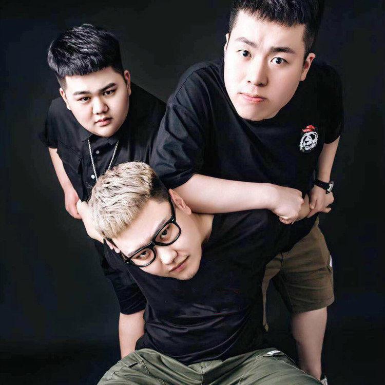 每当我走到这条街封面