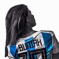 Vanina Buniak资料,Vanina Buniak最新歌曲,Vanina BuniakMV视频,Vanina Buniak音乐专辑,Vanina Buniak好听的歌