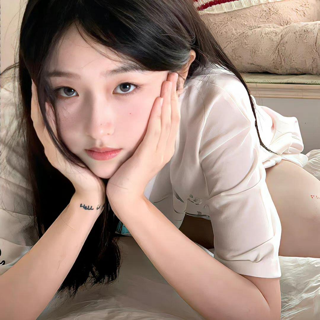 素颜 伴奏 - 老娘鹿鹿、陈水若（虚拟歌手）封面