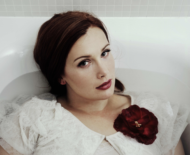 Clare Bowditch
