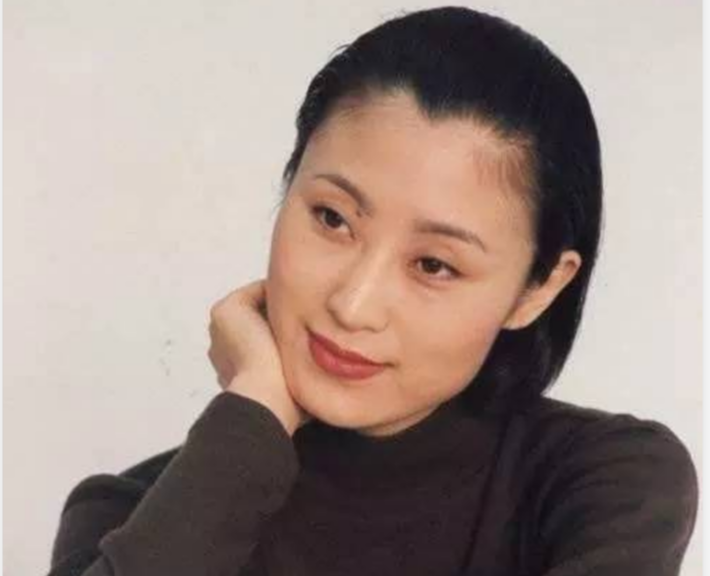 张火丁