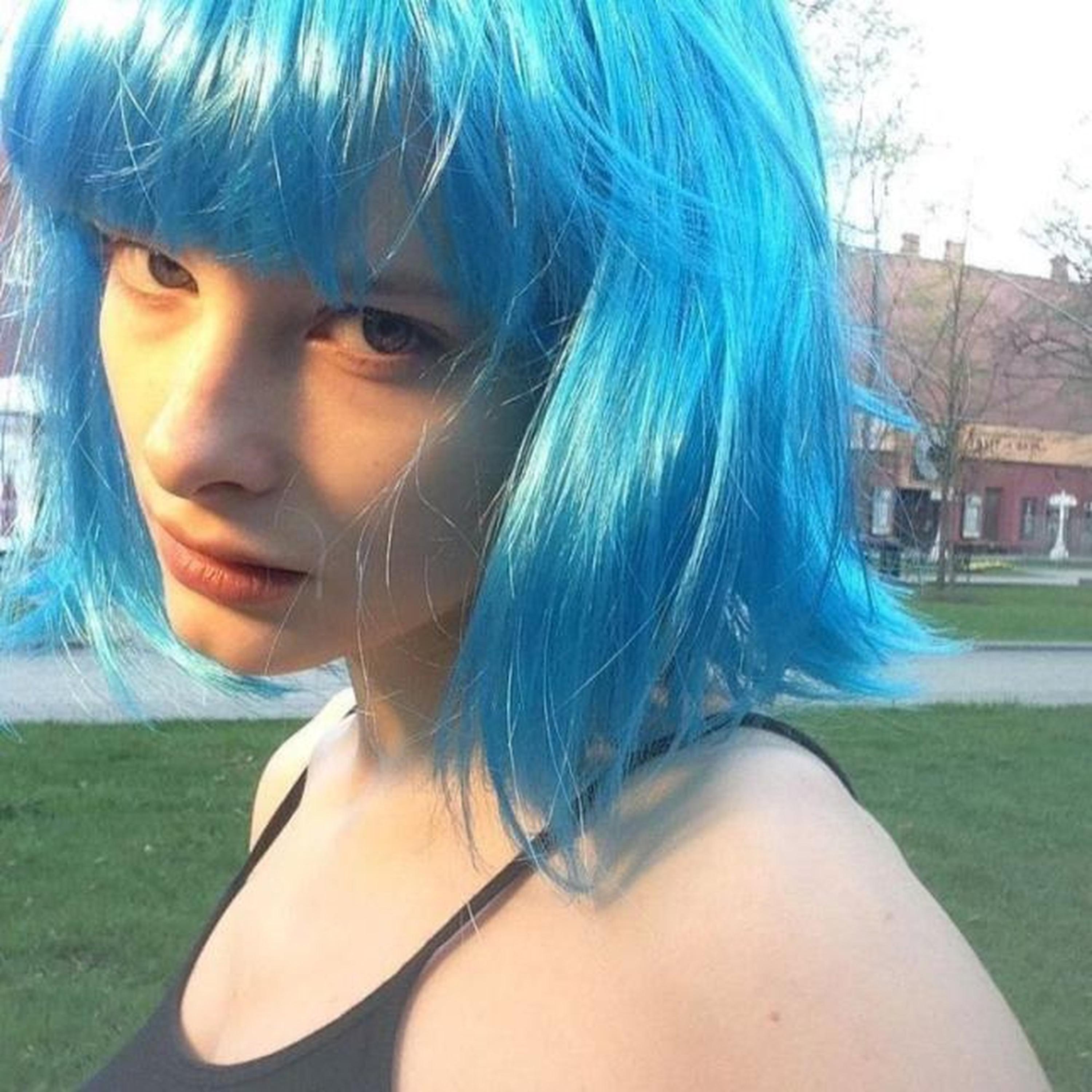 Neden Kaldım Yalnız