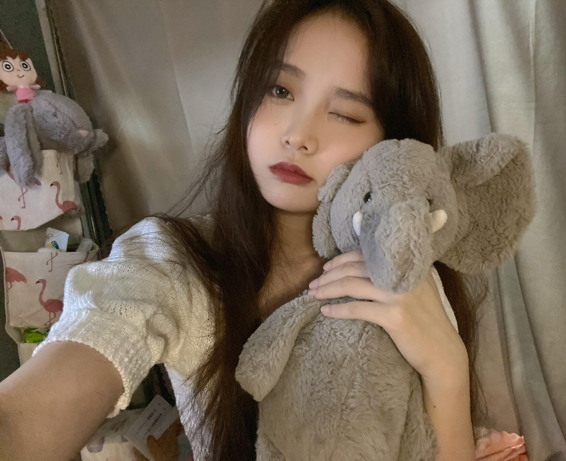 Ayi