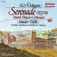 MOZART, W.A.: Serenade No. 4, K. 203 / Contredances / Minuets / German Dances (Camerata Salzburg, Vegh)