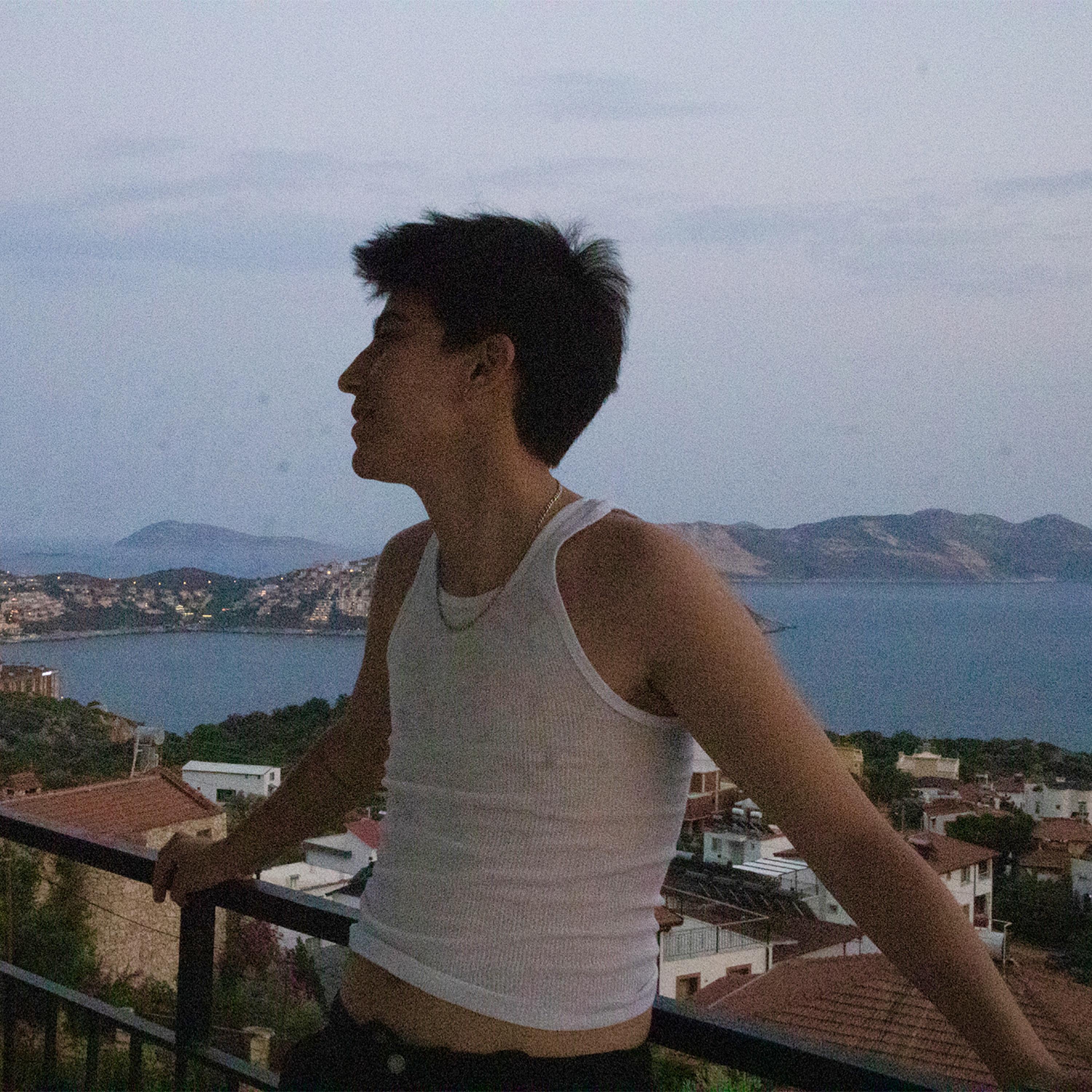 rooftop smokin (feat. Jclef)