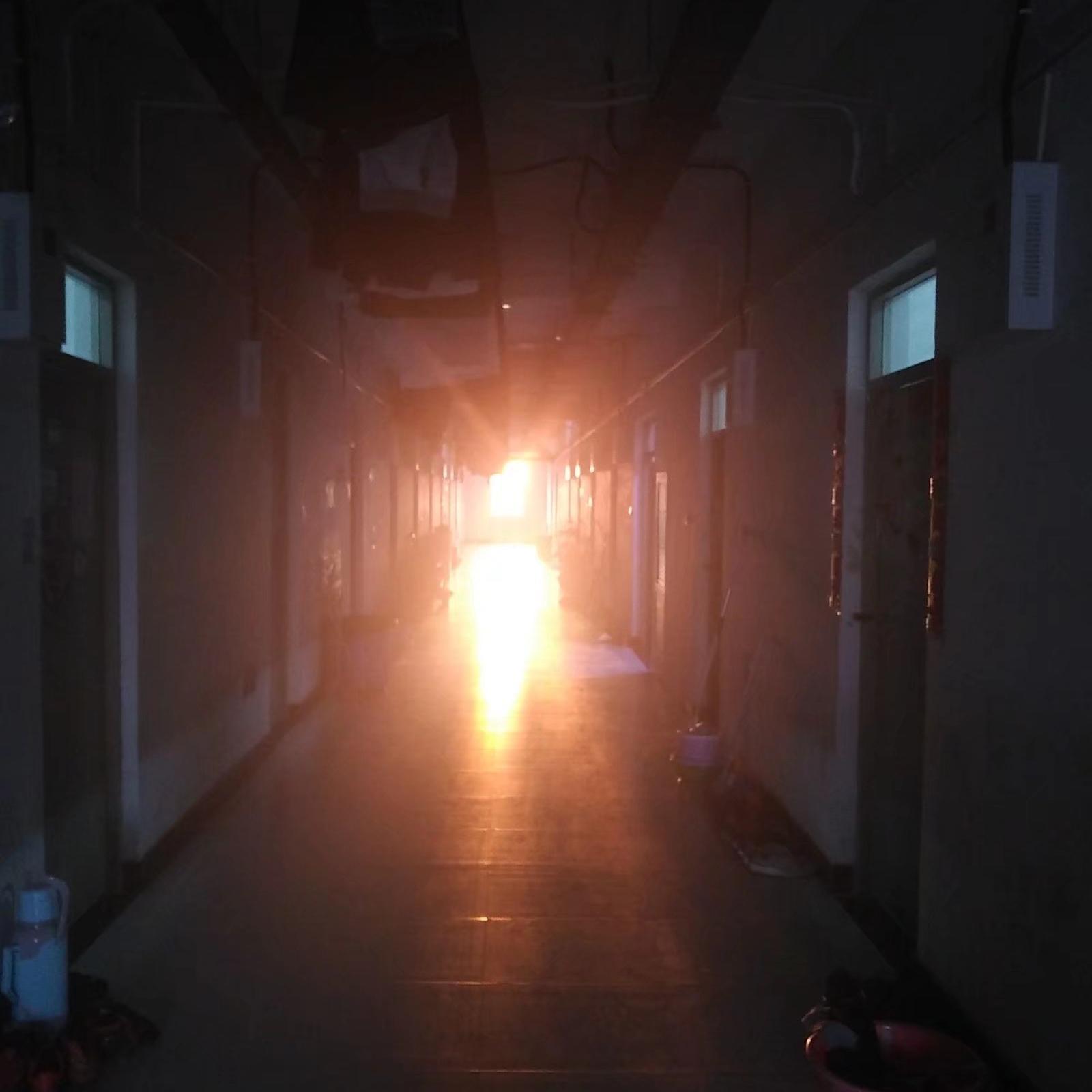 intoo（翻自 李尔新）