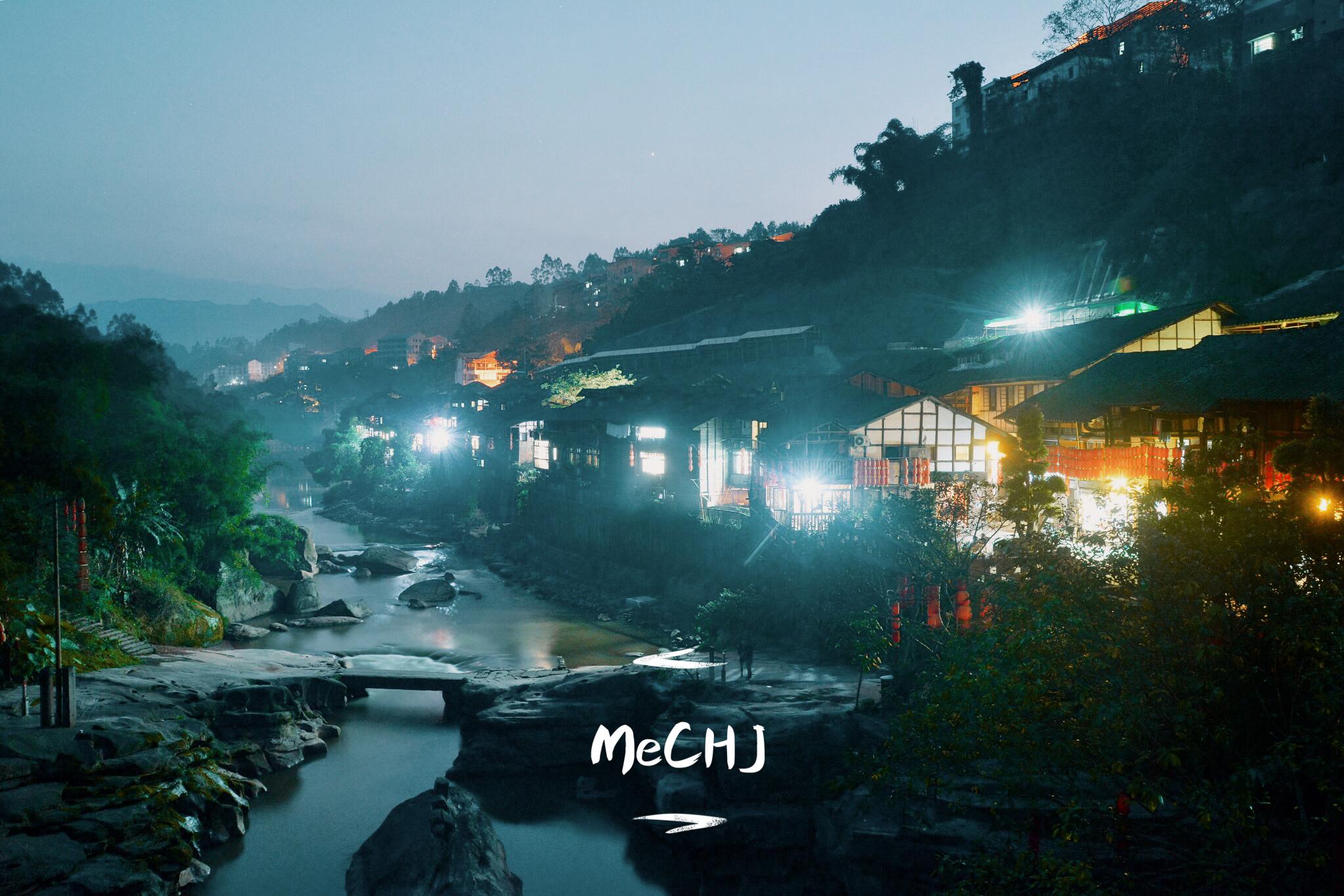 Ancient town(古镇)