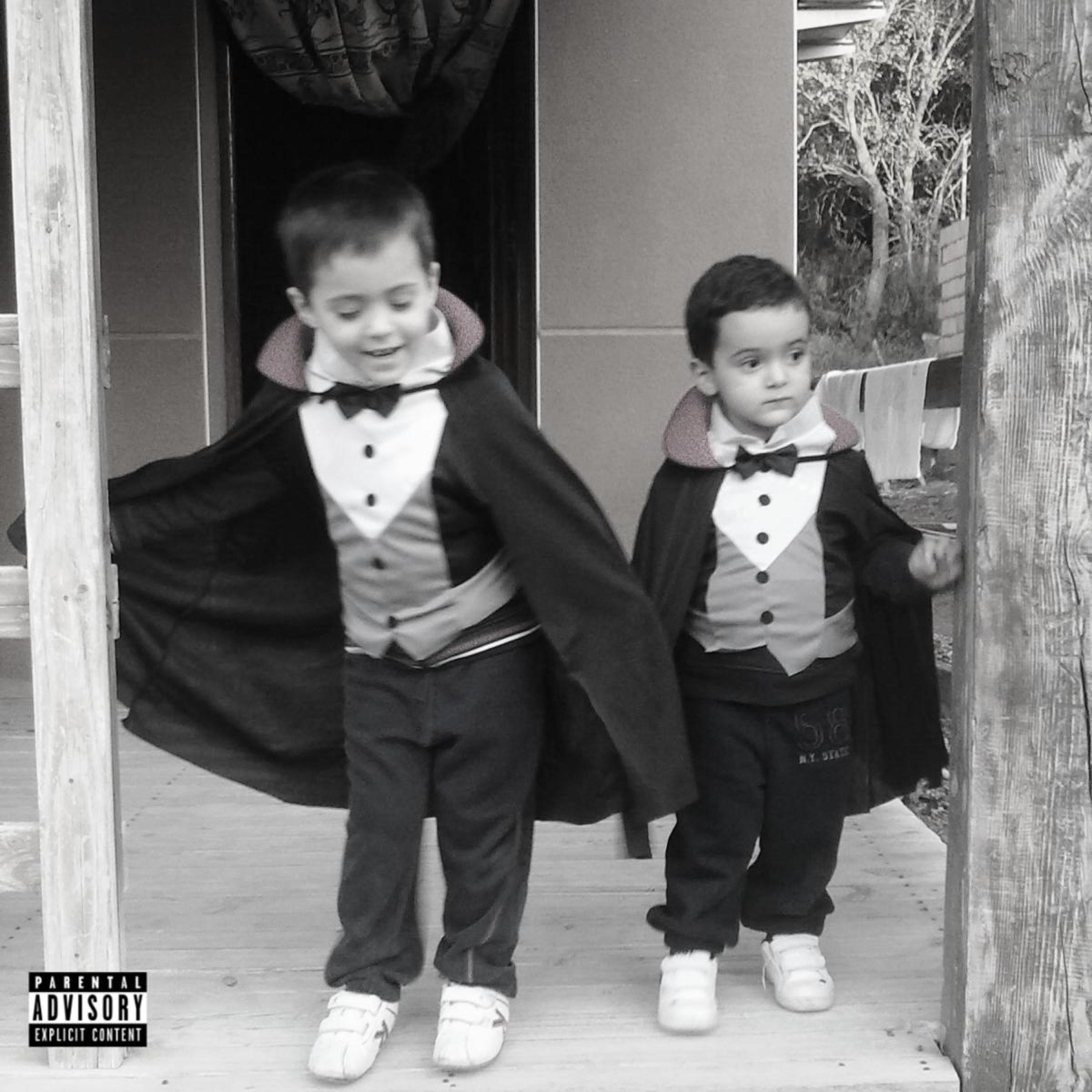 ROOF (feat. Khan Bleu)