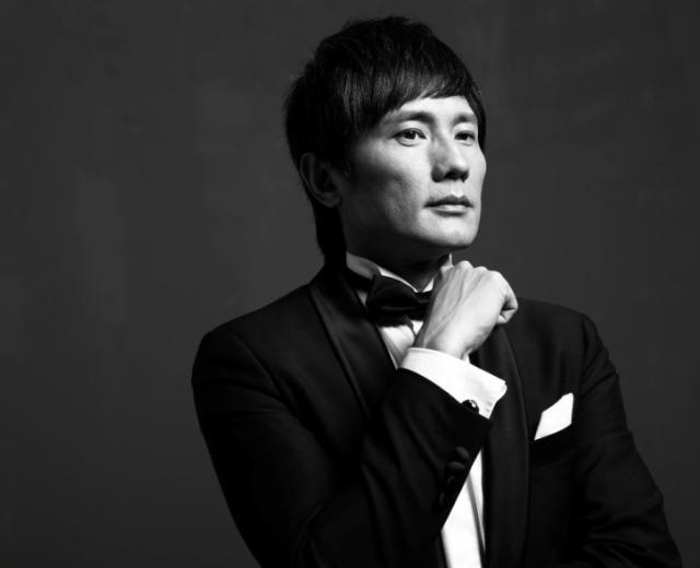 包小柏