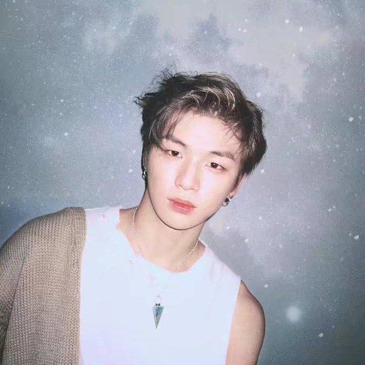 回首不见彼岸花 - 歌单 - 网易云音乐