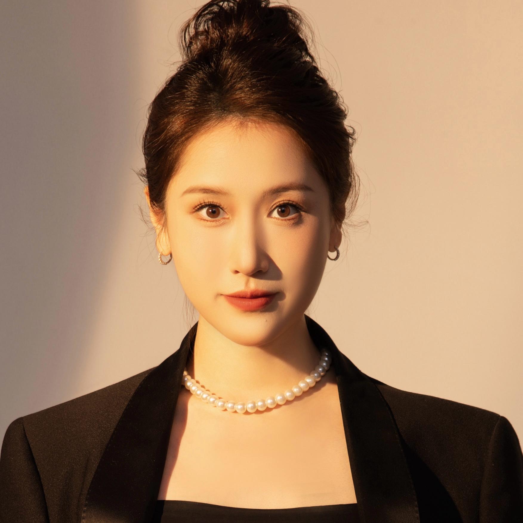 《明明白白我的心》小城大事封面