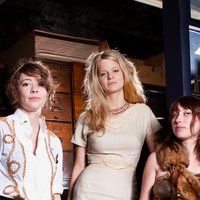 Those Darlins