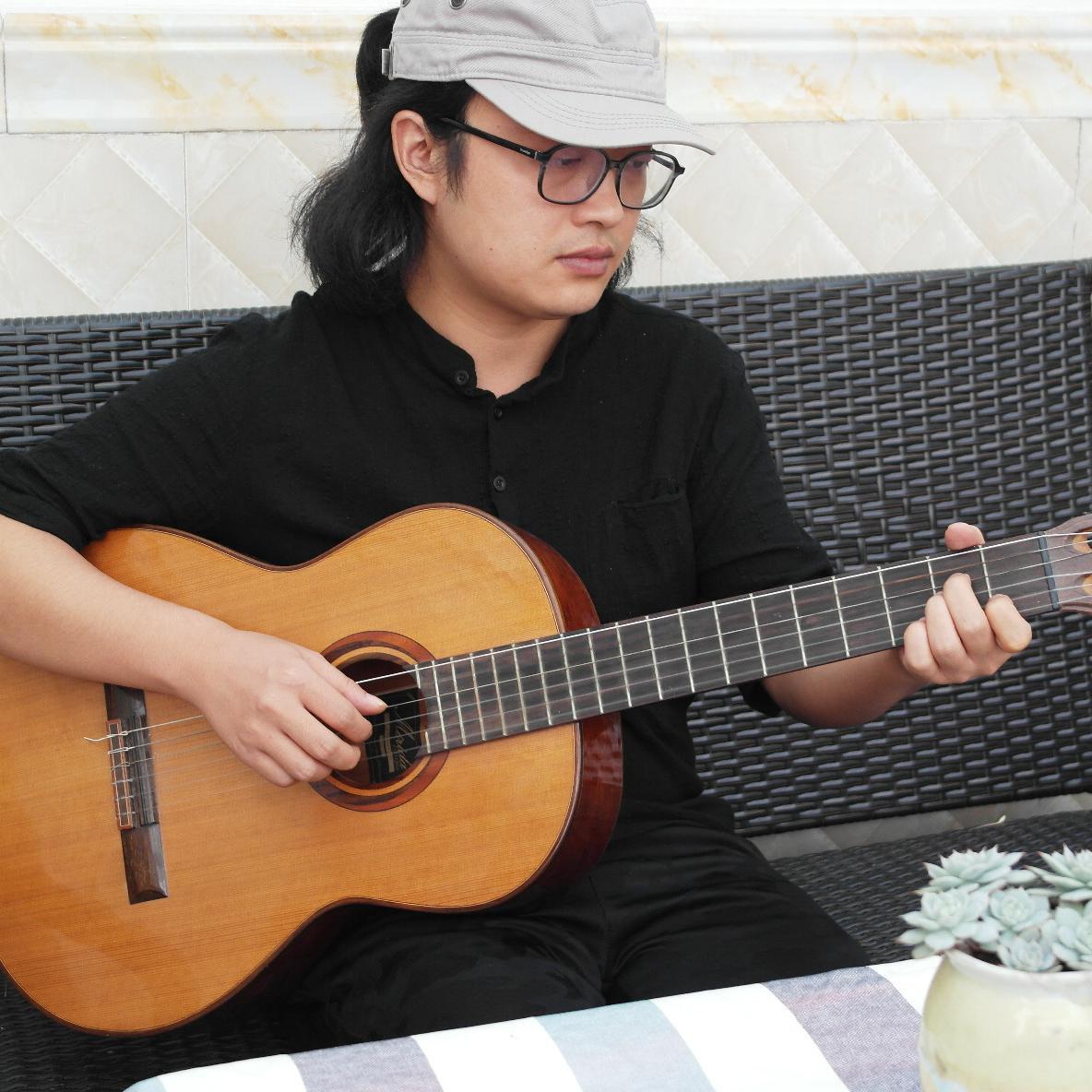 等那满山鸽子花开放封面