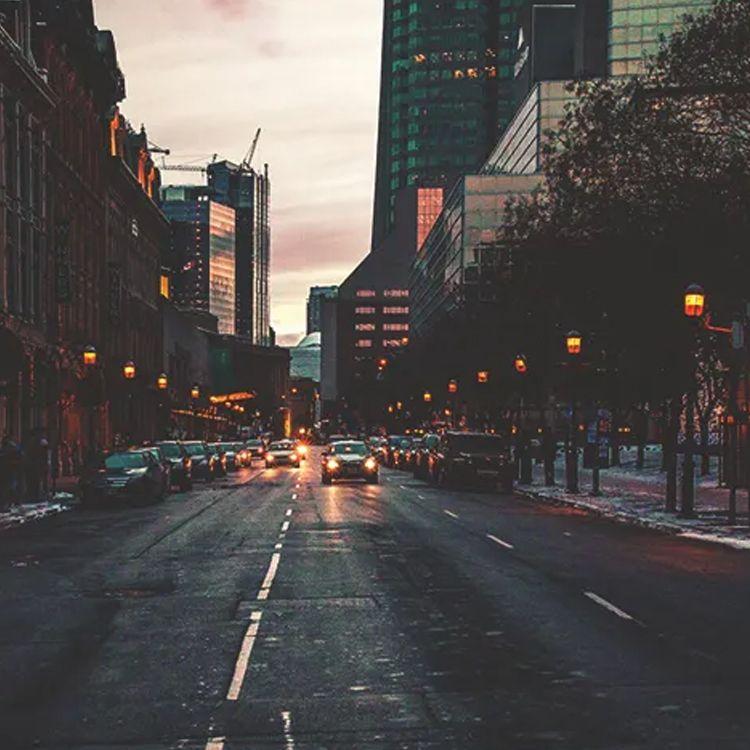 等黎明亲吻每道伤疤