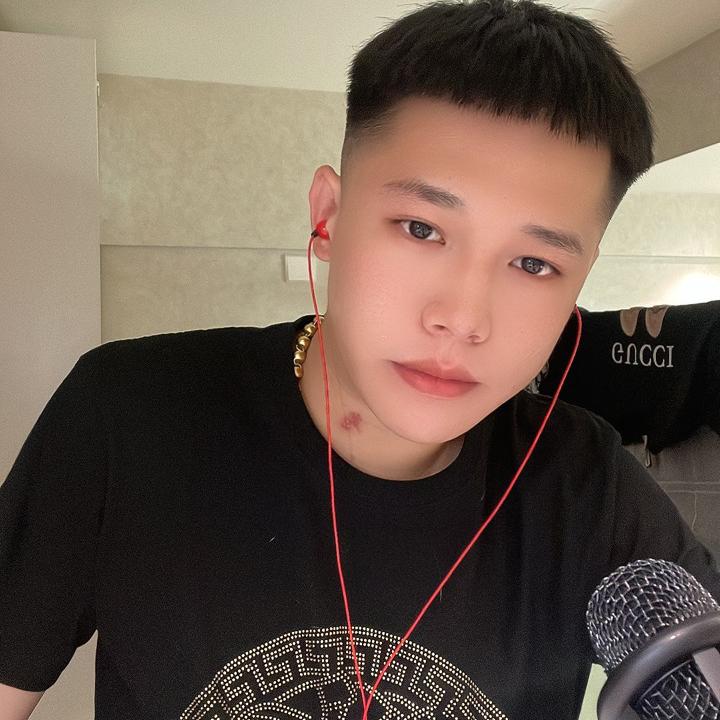 马蹄声声响起封面