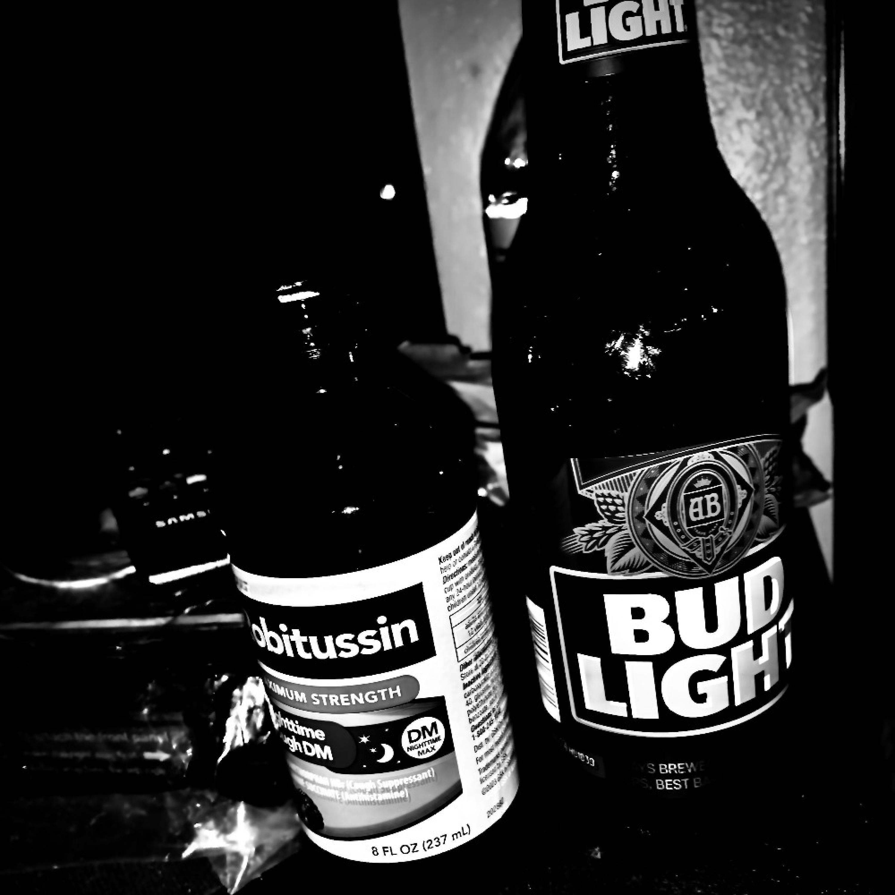 Vida Rockstar (feat. YCS)