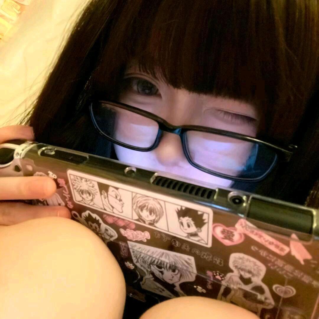 落叶秋流泪_梵祇_小爱 | 在线播放_落叶秋流泪歌词_落叶秋流泪下载 | 网易云音乐