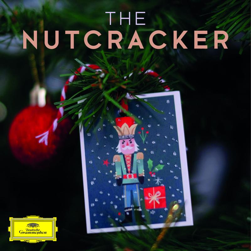 Nutcracker Suite, Op. 71a, TH. 35 (Arr. by Economou for Piano 4-Hands):IIf. Danses caractéristiques. Danse des mirlitons: Moderato assai