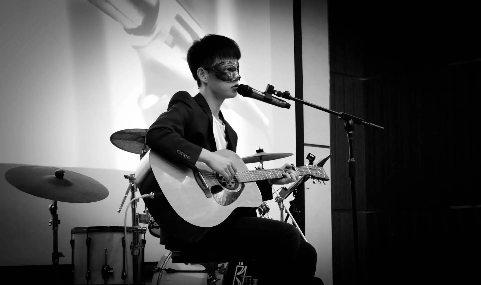 song-img