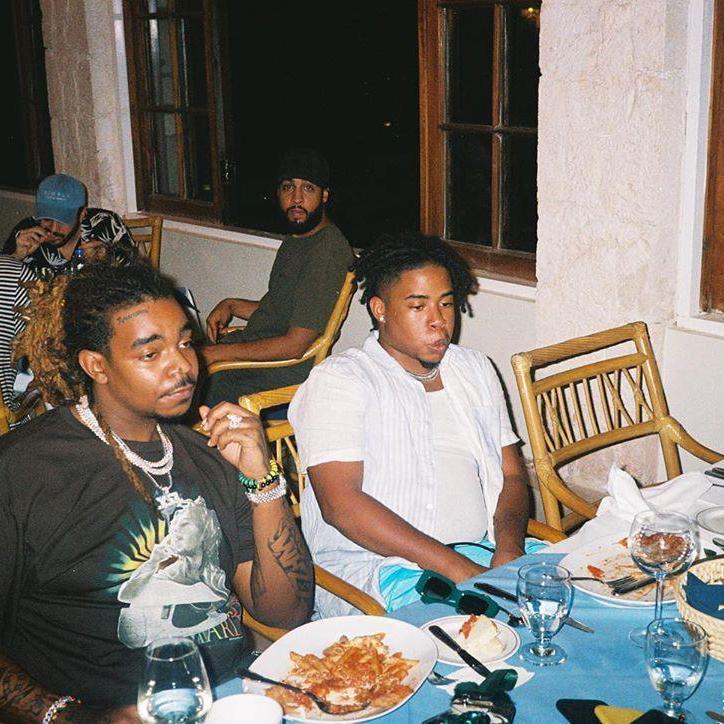 这首难听，请听最新专辑伴奏