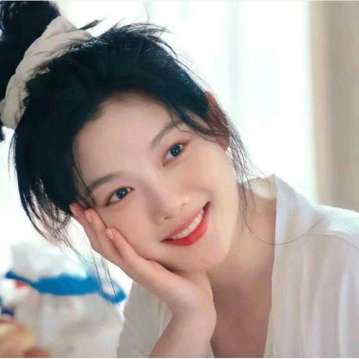 黄昏梦境 - 尘白落定封面