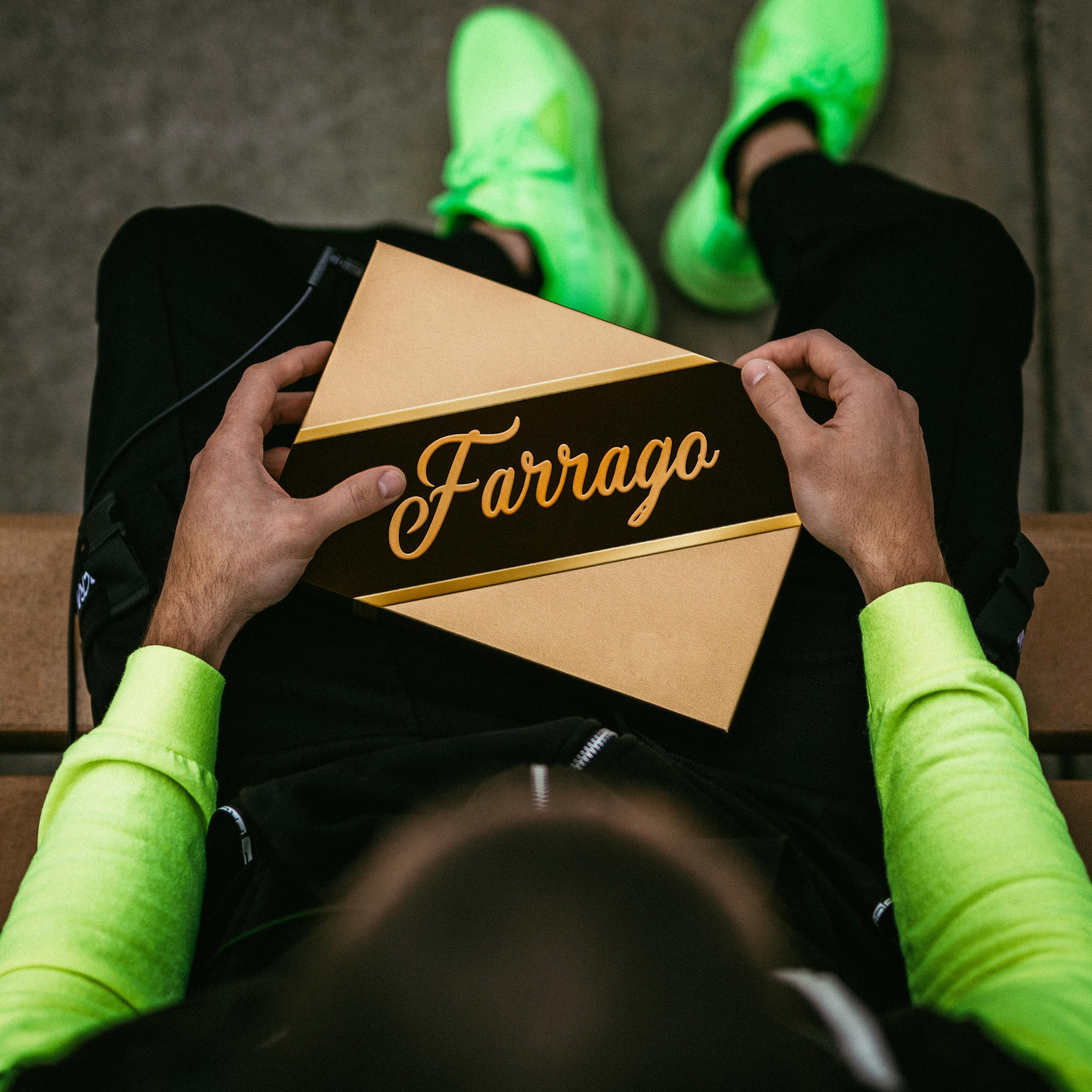 Slaparooski (feat. Jaymi Rider)