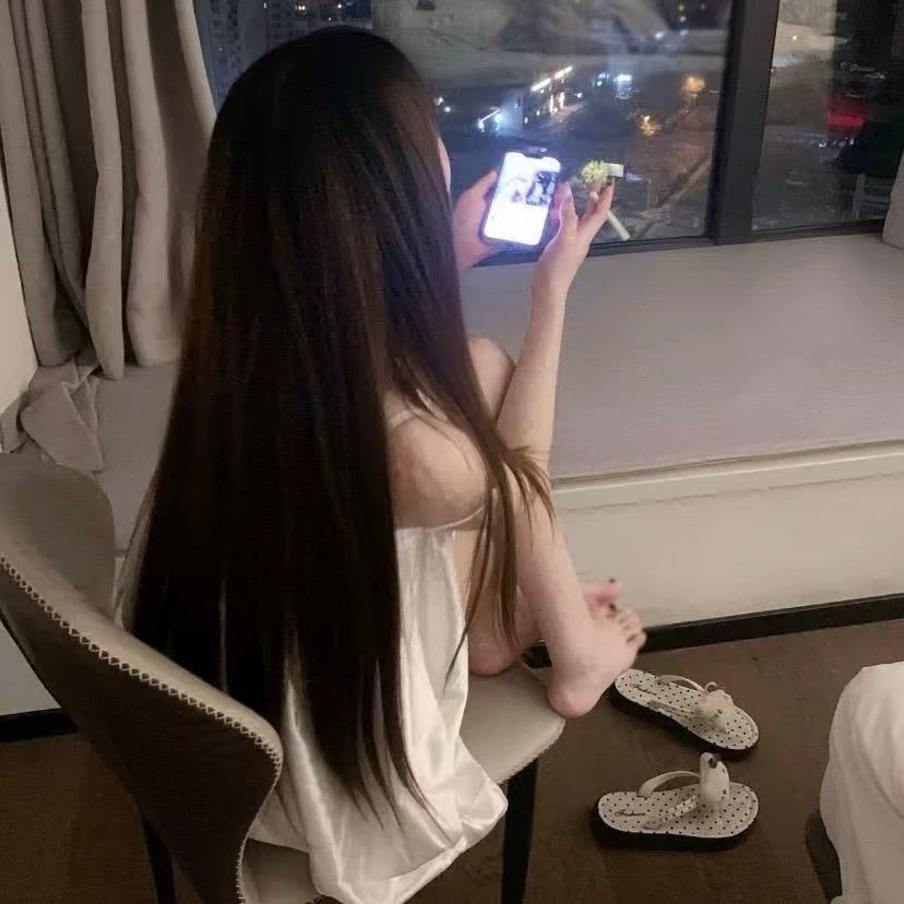 欲语泪先流封面